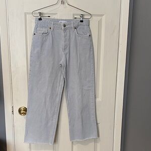 Zara Wide Leg ‘The Grunge Pant’ Cropped Jeans Size 2 Light Wash